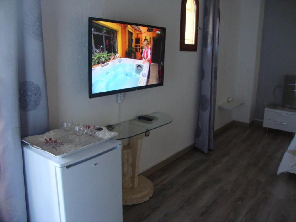 Le Soleil Bleu Bed & Breakfast Fréjus